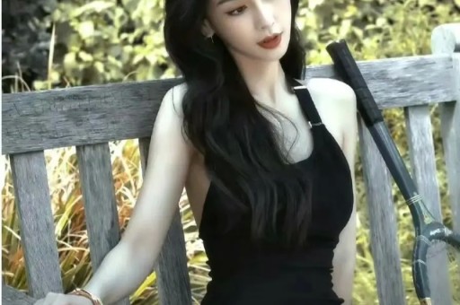 歌手张敬轩被扒出喜欢男扮女装那画面不想多看几眼辣眼睛